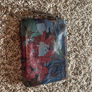 Patricia Nash handbag and wallet